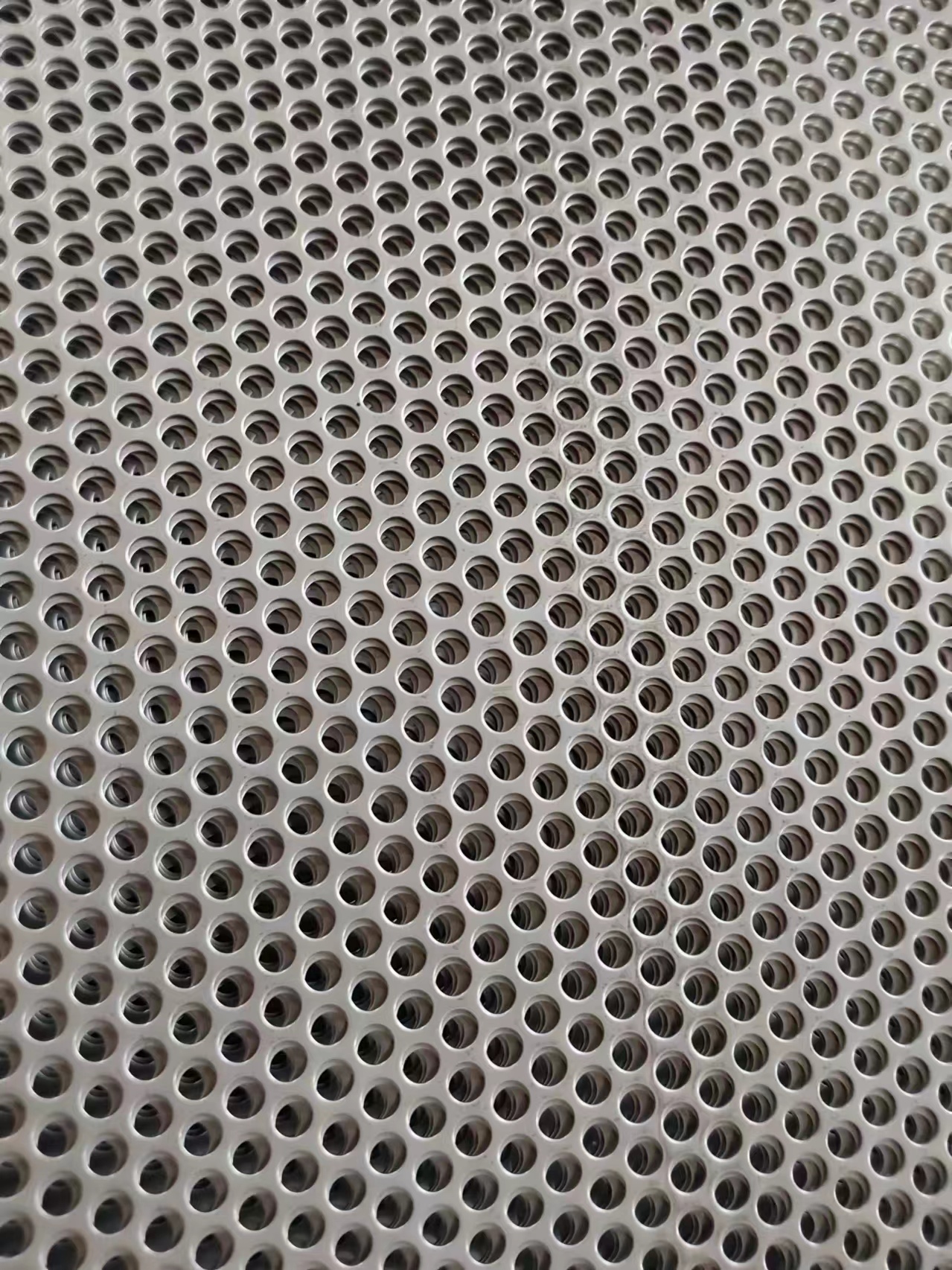 沖孔網(wǎng)設(shè)計加工廠家，量身定制沖孔板